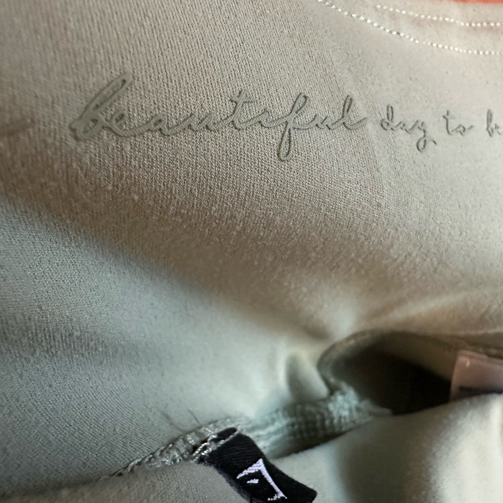 Gymshark - Whitney Simmons Leggings V3 w/ Butt Scrunch - Picture 7 of 10